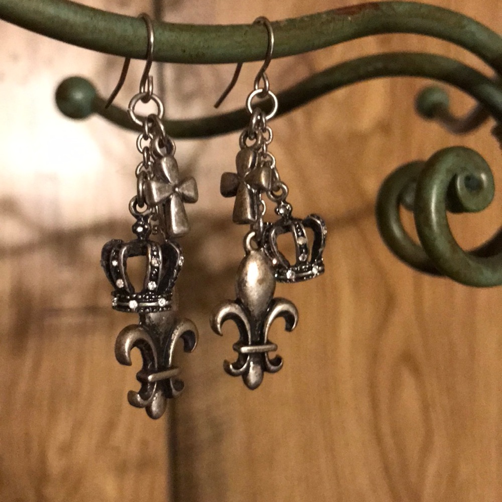 Dangle Earrings